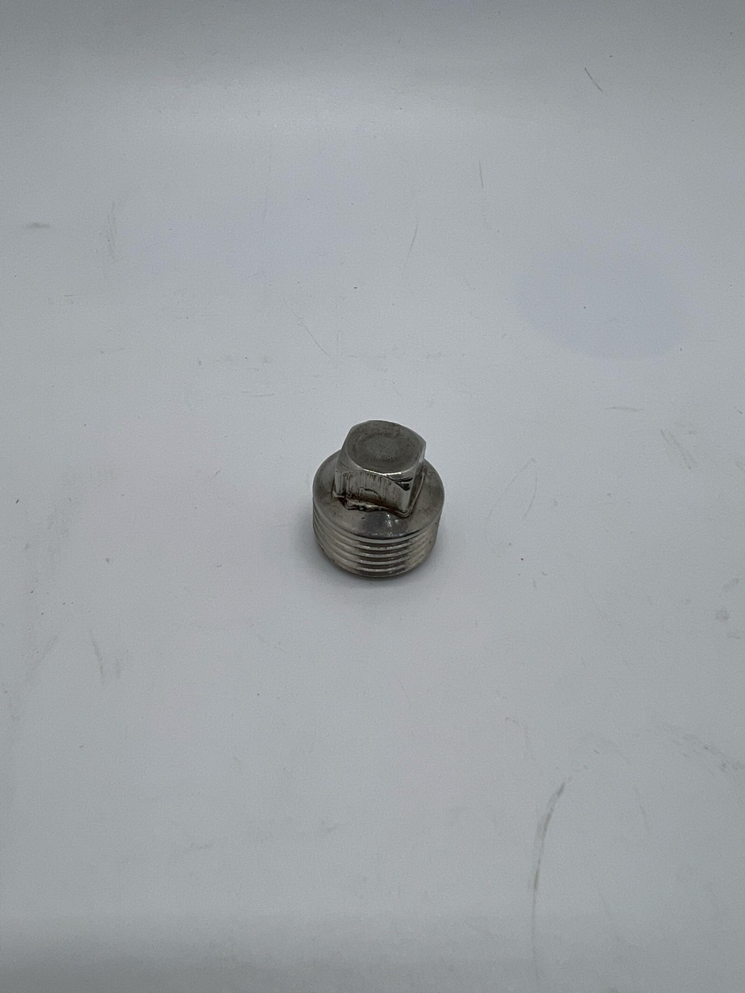 Nickel-Plated Square Head Pipe Plug 3/4"
